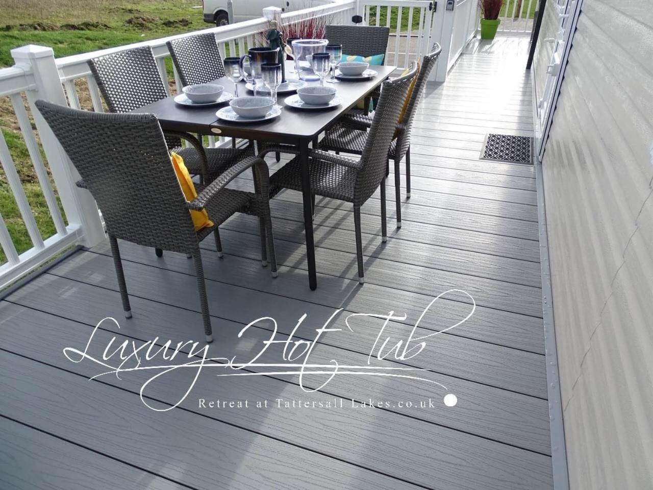 Luxury Hot Tub Retreat Villa แททเทอร์ชอล ภายนอก รูปภาพ